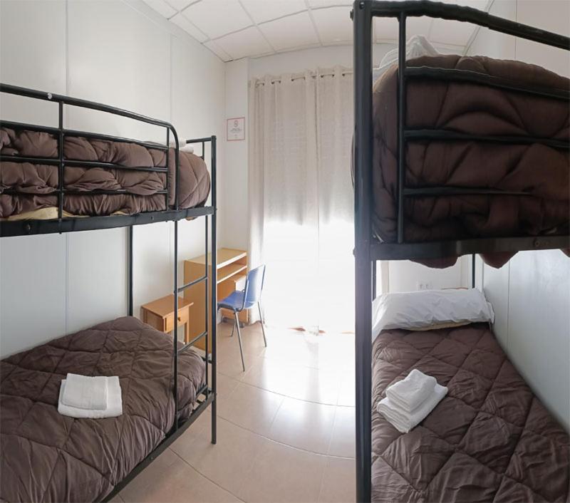 Albergue La Paz De Las Alpujarras Padules المظهر الخارجي الصورة